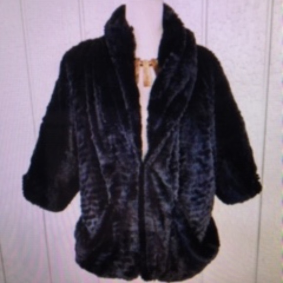 BEAUTIFUL FAUX 'MINK' JACKET - Picture 1 of 10